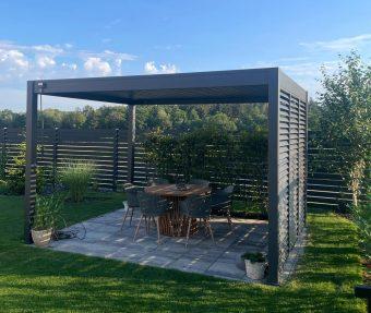 PANEL zatienenia, fixné lamely, horizontálny 1,3 m pre bioklimatickú pergolu 28