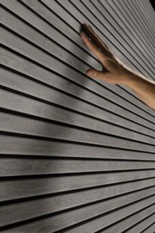 Záhradný domček Keter PENT Signature 11×7 Vertical šedý, s podlahou 13